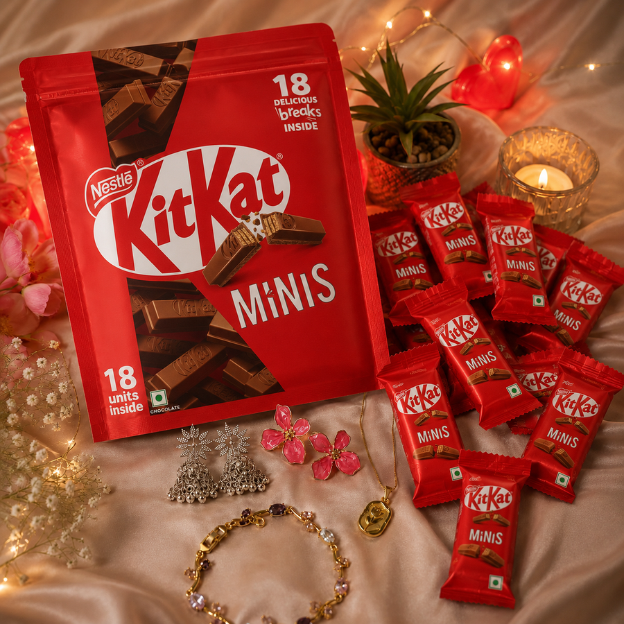 Set of 4 Viral Jewellery + Kitkat Mini Treats